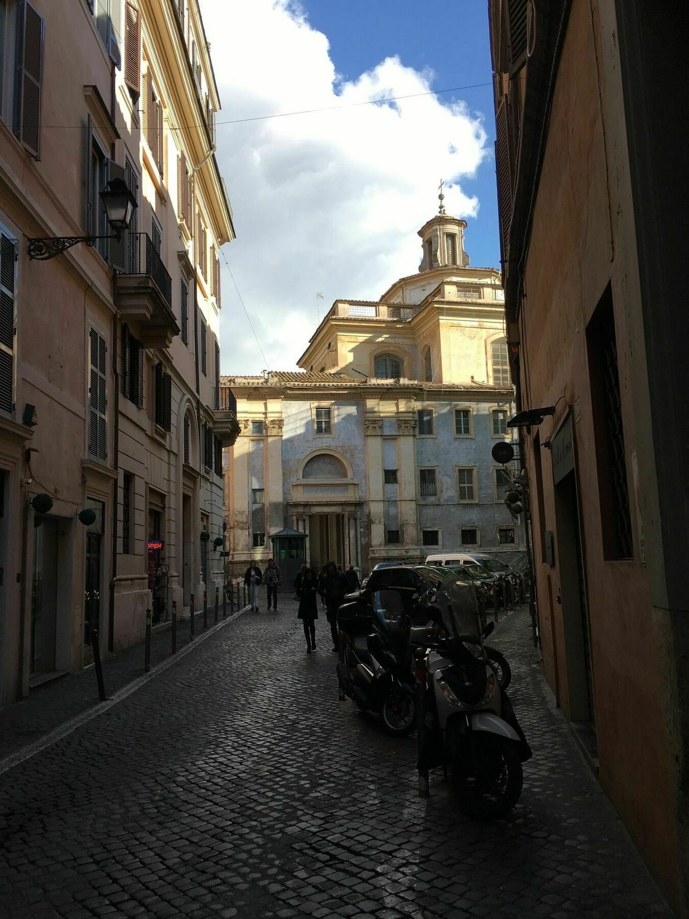 Pantheon Old Appartement